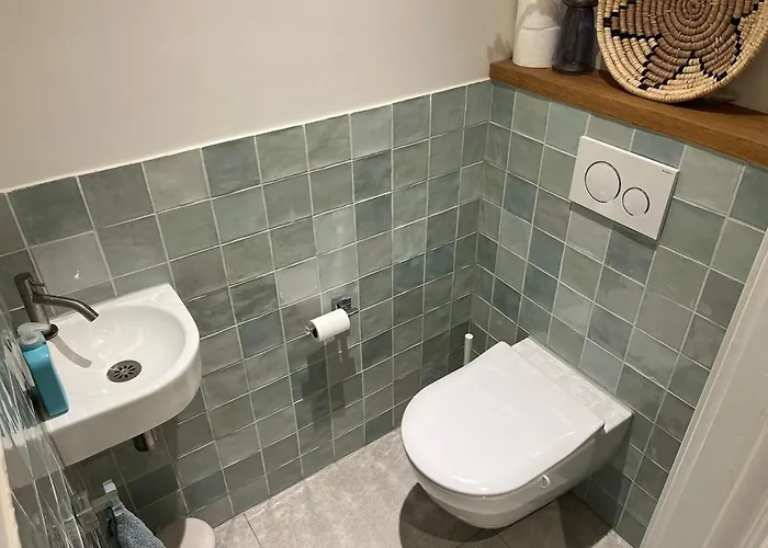 Fraaie Familiebungalow Op Heerlijk Rustige Plek Hébergement de vacances Ouddorp