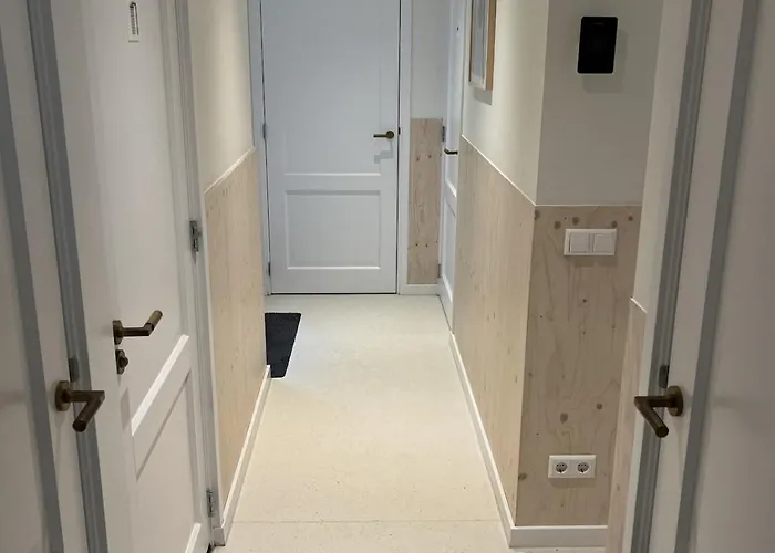 Fraaie Familiebungalow Op Heerlijk Rustige Plek Ouddorp