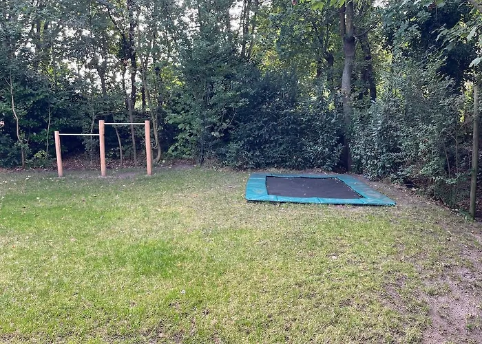 Fraaie Familiebungalow Op Heerlijk Rustige Plek Hébergement de vacances Ouddorp